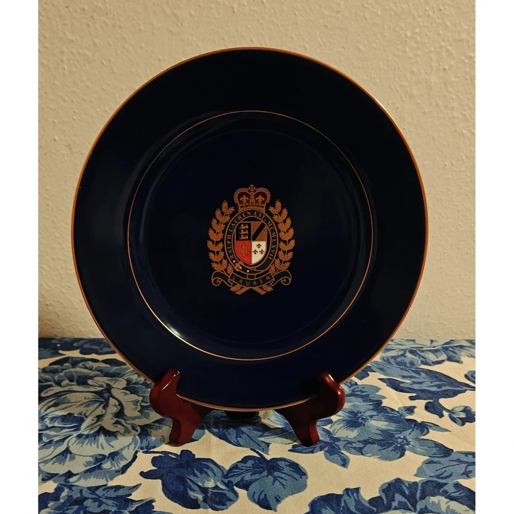 Ralph Lauren Estate Crest Accent  Plate Blue Gold